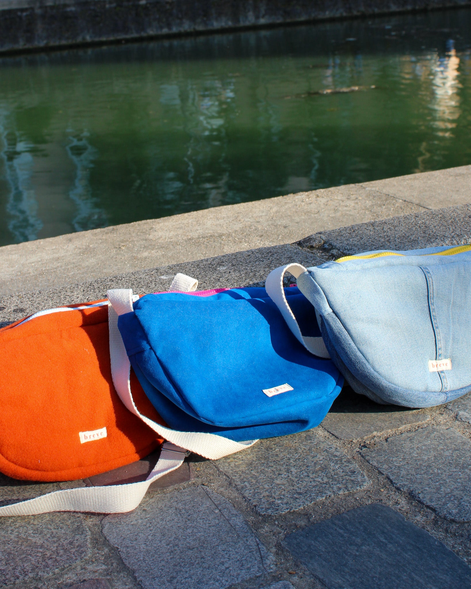 Sac Dodu marine et fucshia