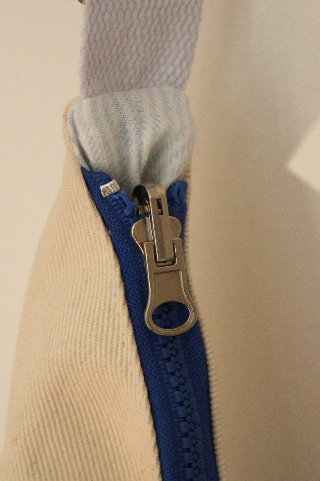 Sac réversible beige/rayé bleu