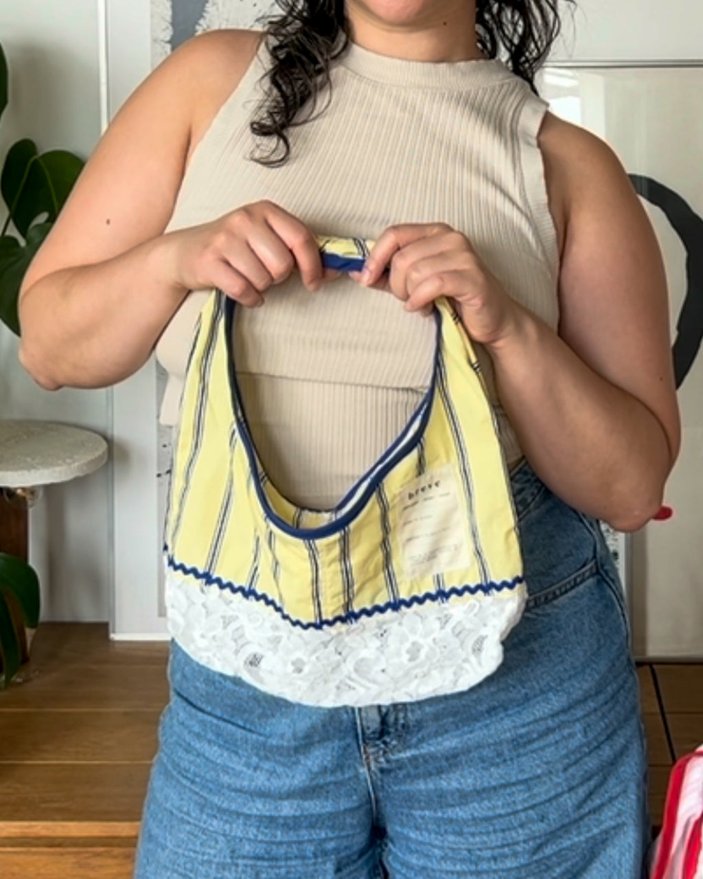 Sac MINI jaune et dentelle