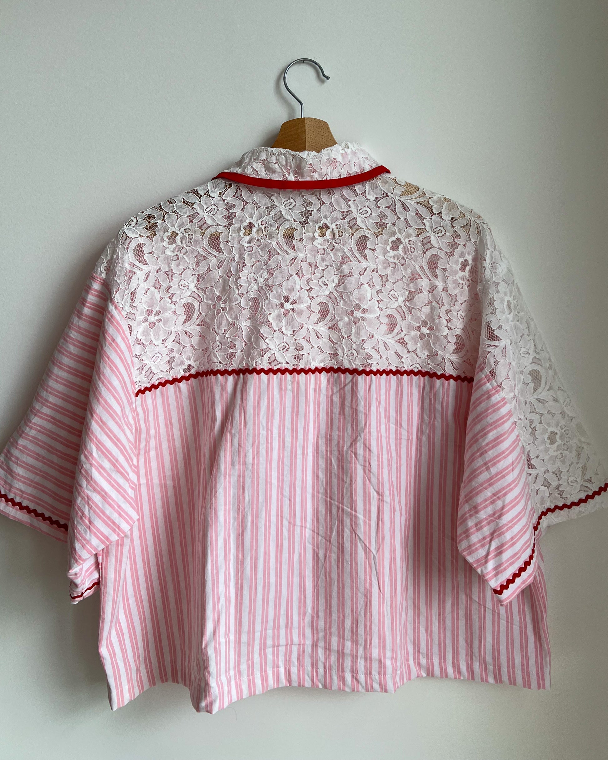 Chemisette CROP rose et dentelle