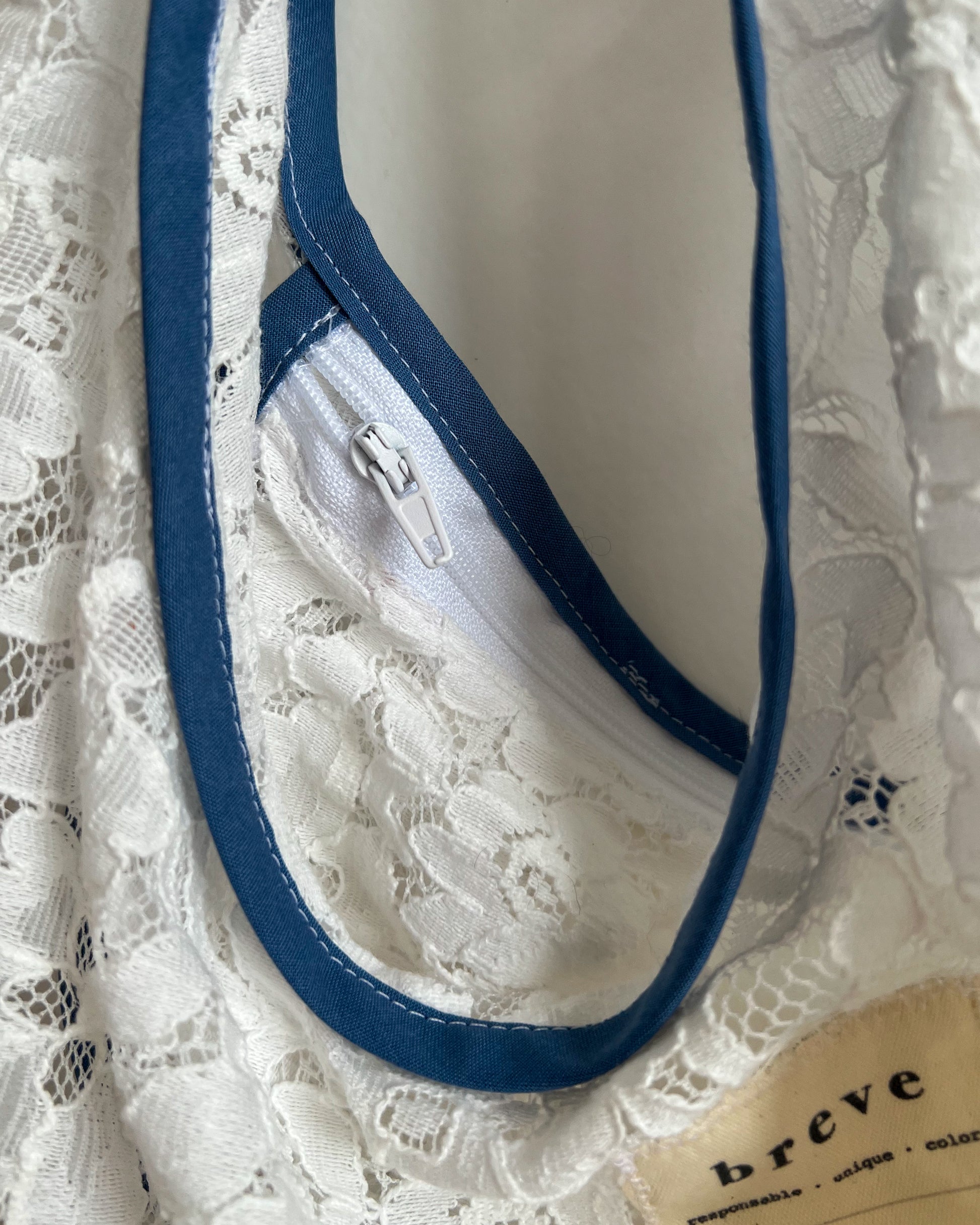 Sac MINI dentelle et bleu
