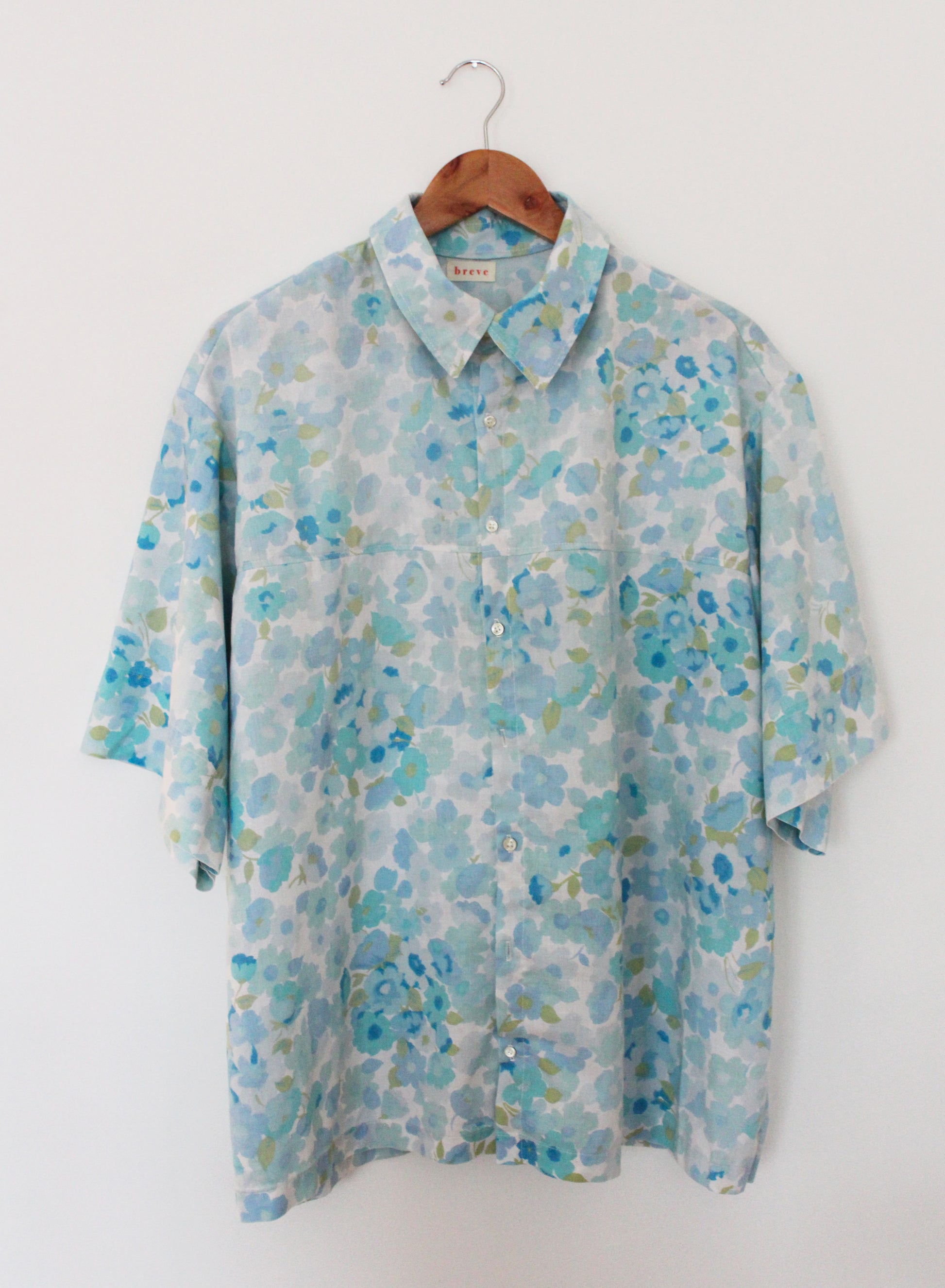 Chemisette printanière bleue